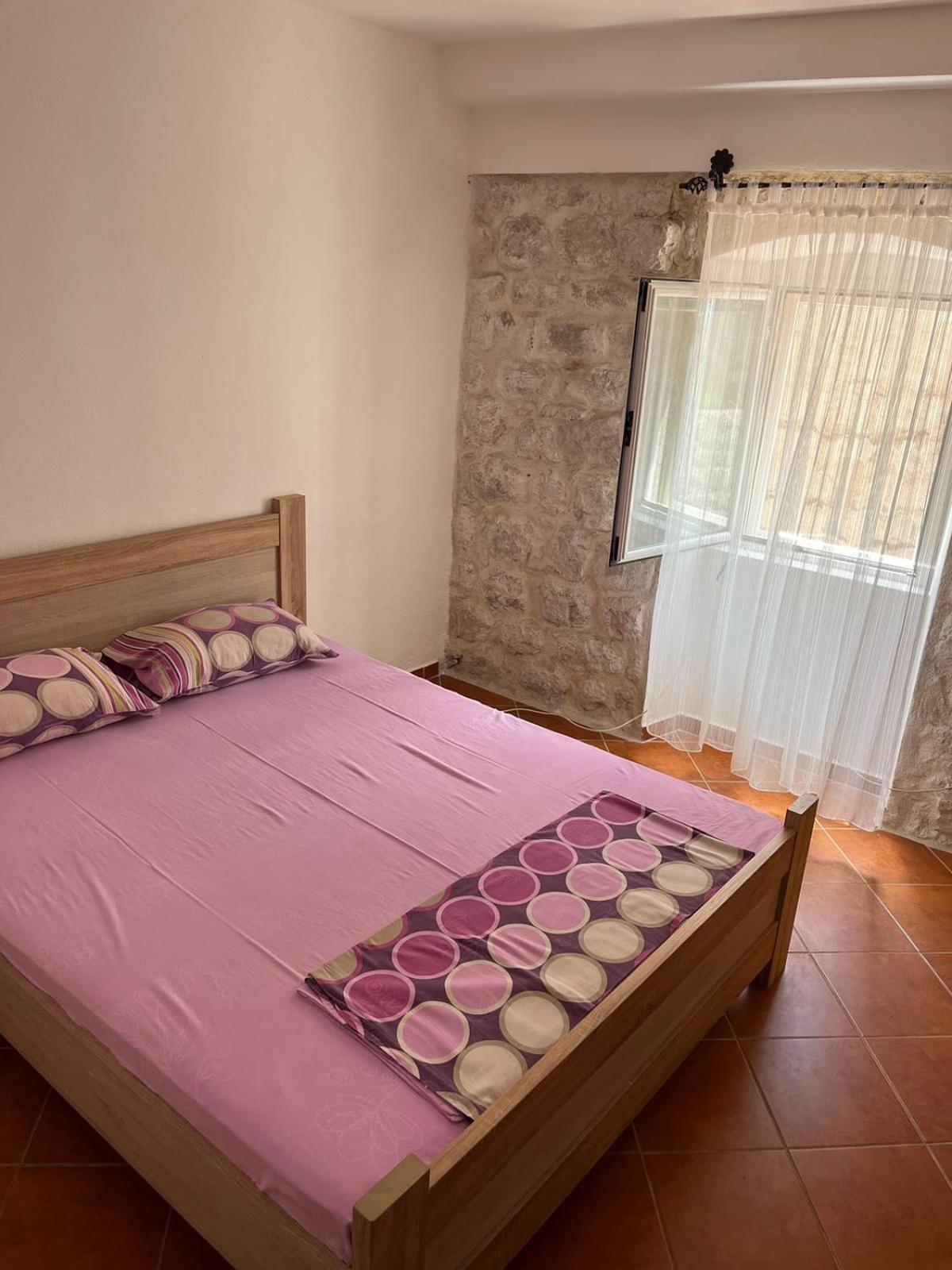 Pavle Apartmani Рисан Экстерьер фото