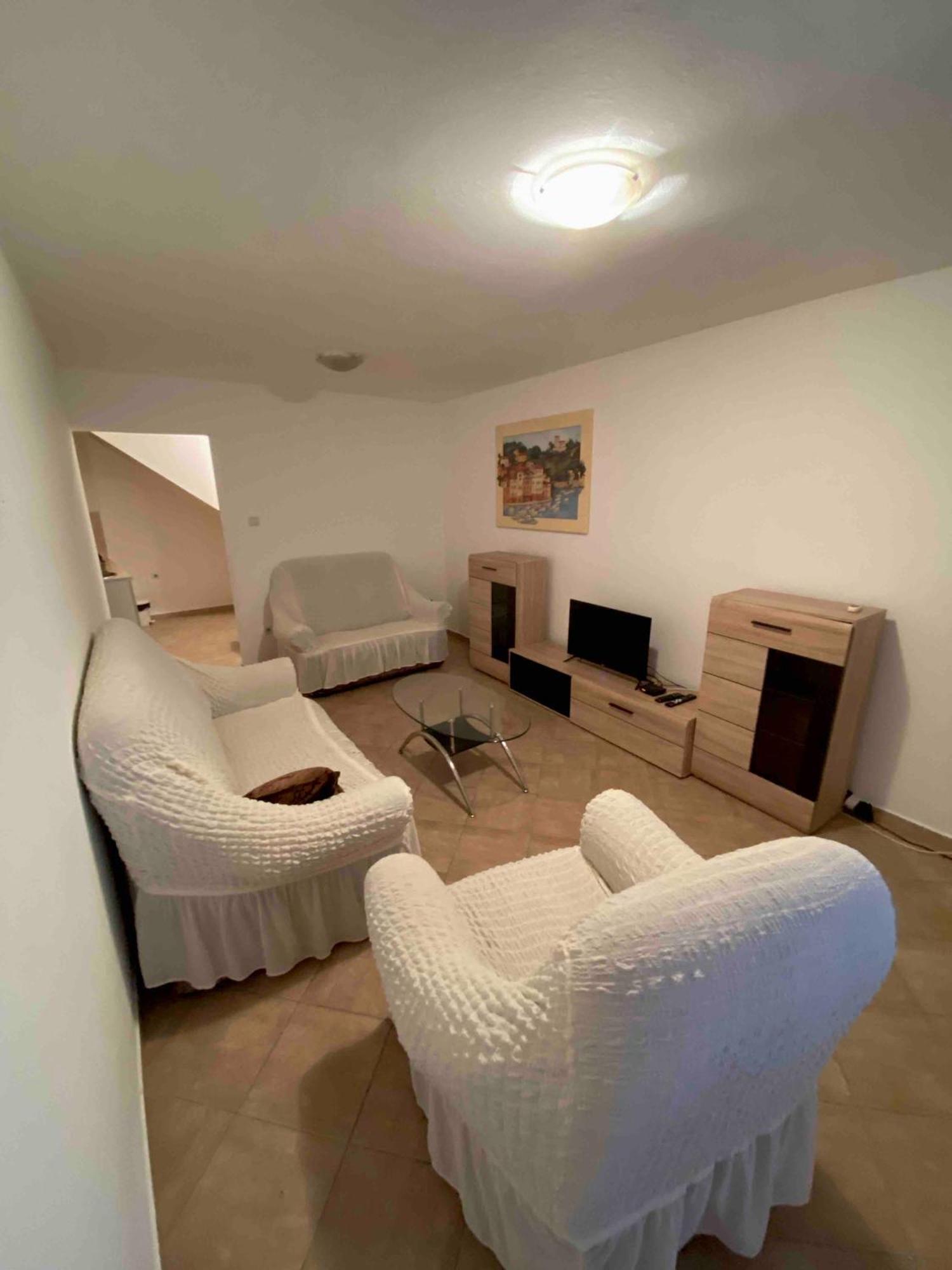 Pavle Apartmani Рисан Экстерьер фото