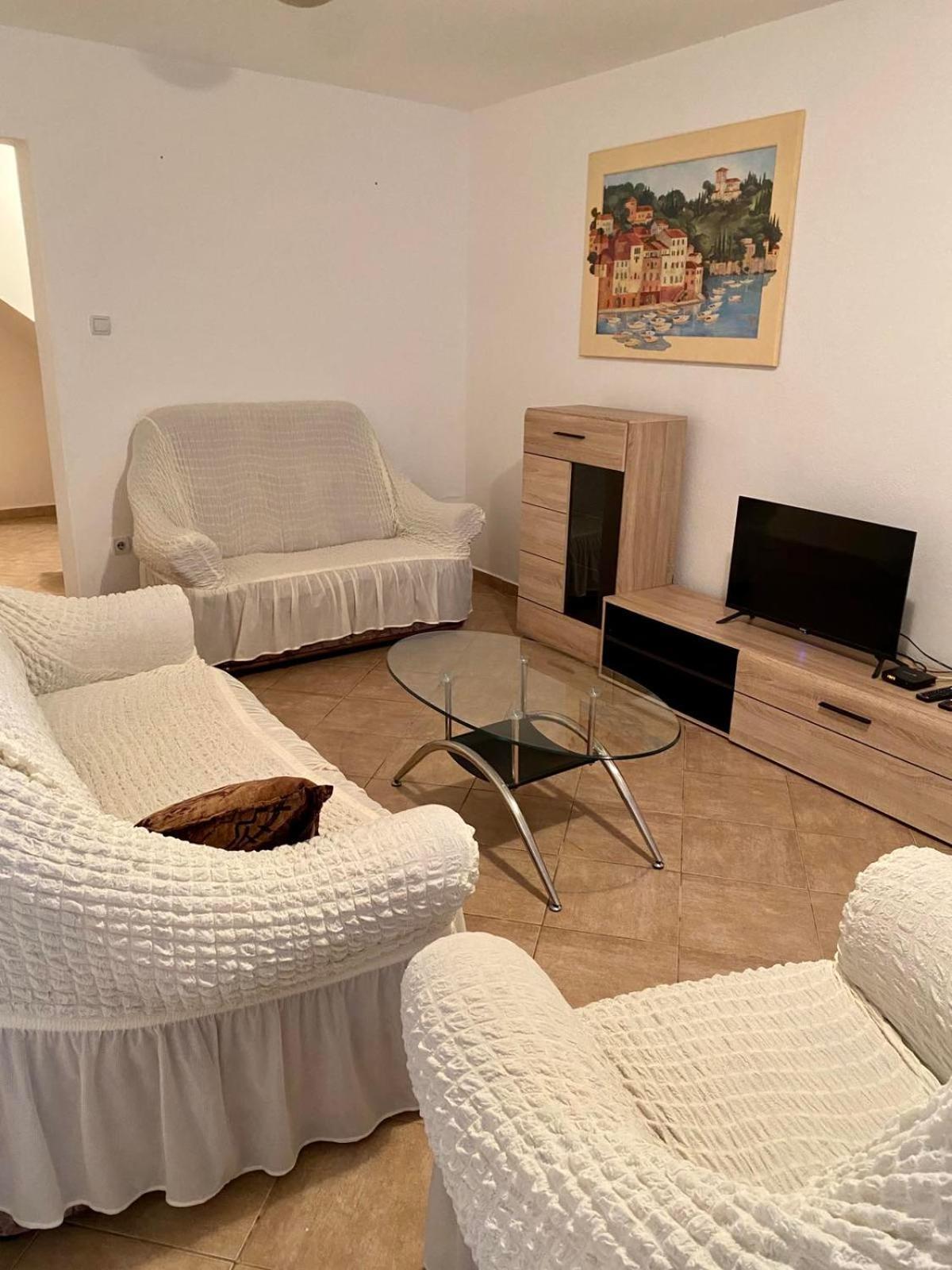 Pavle Apartmani Рисан Экстерьер фото